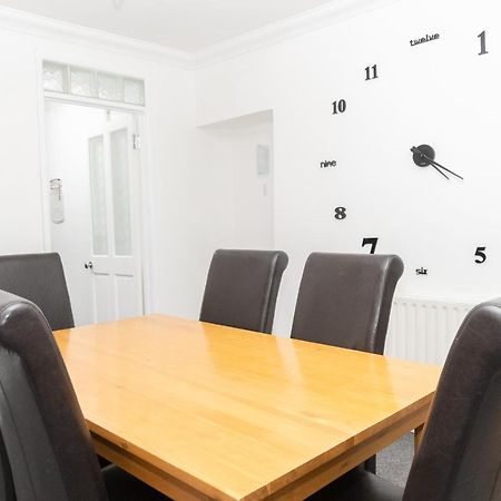 Business Friendly 3Br Home - King Size Beds & Centrally Located Swansea Kültér fotó