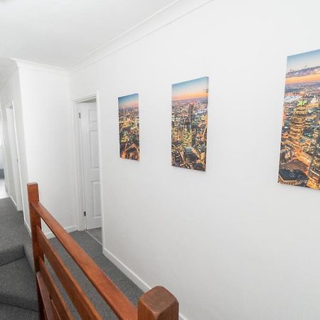 Business Friendly 3Br Home - King Size Beds & Centrally Located Swansea Kültér fotó