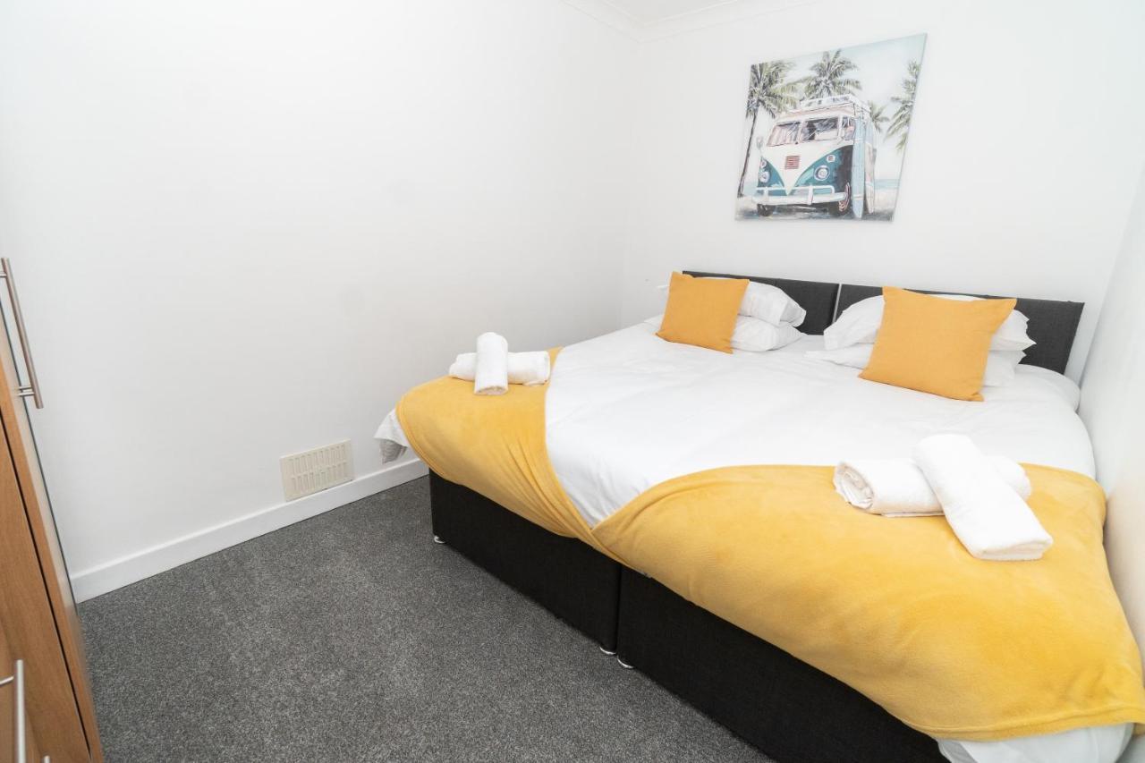 Business Friendly 3Br Home - King Size Beds & Centrally Located Swansea Kültér fotó